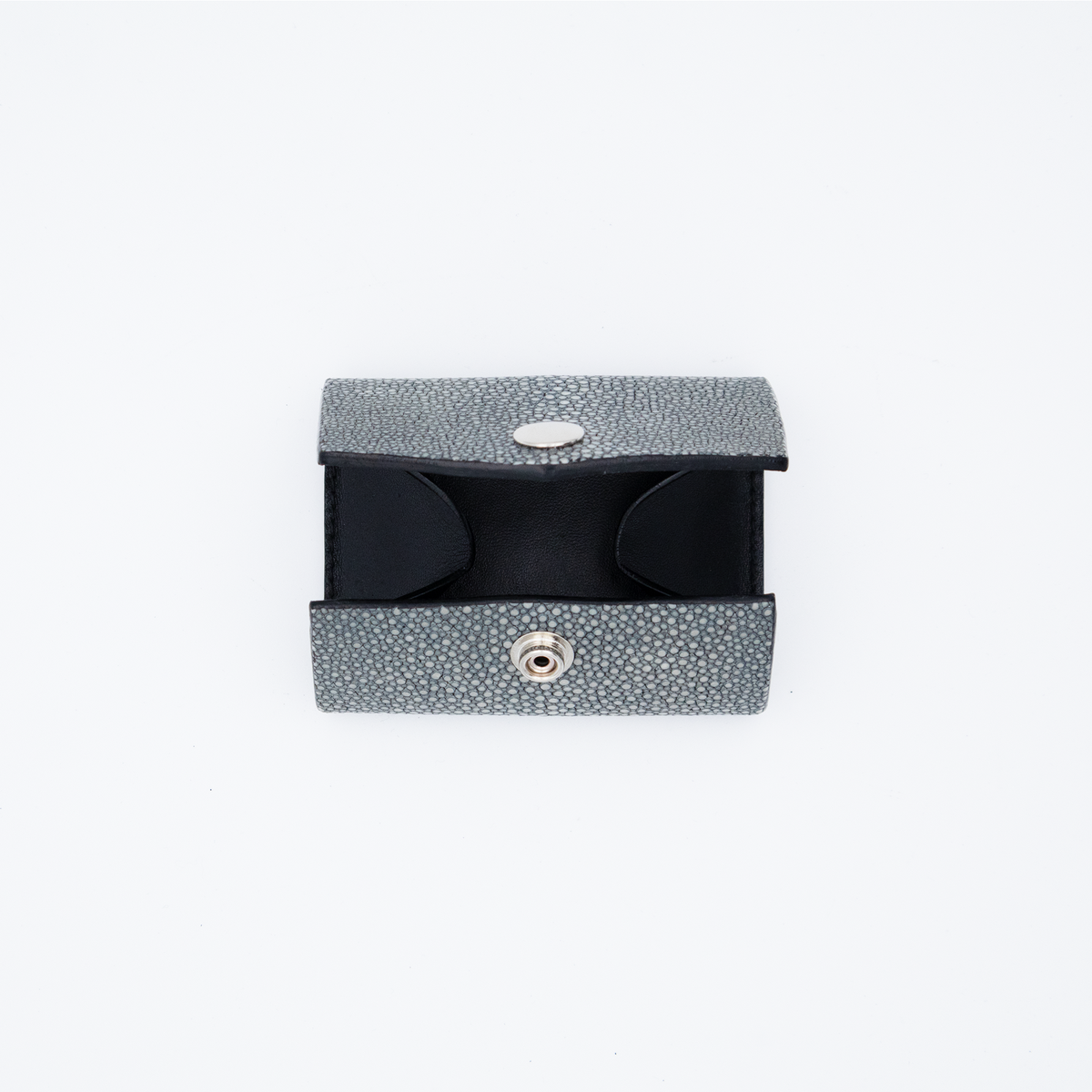 ANTHRACITE STINGRAY COIN HOLDER