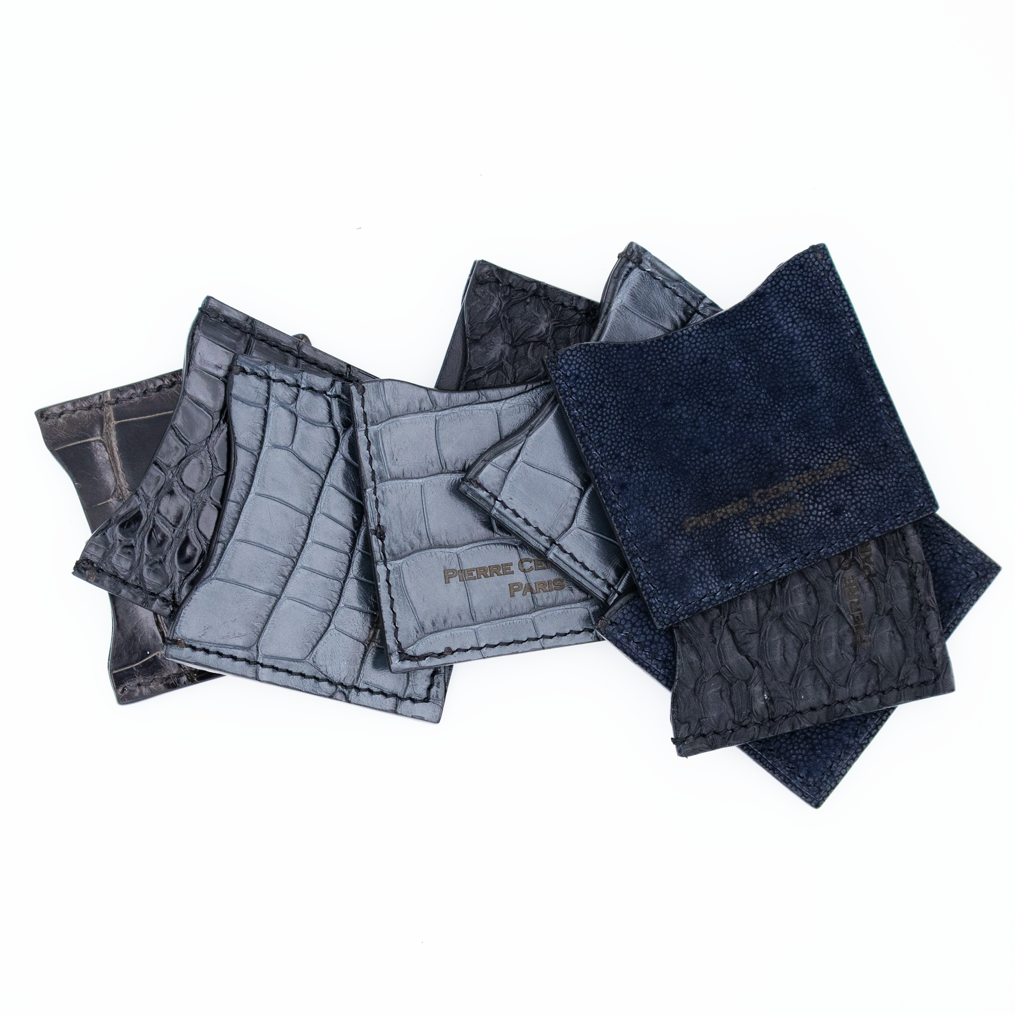 ETUI A PRESERVATIF CROCO BLEU